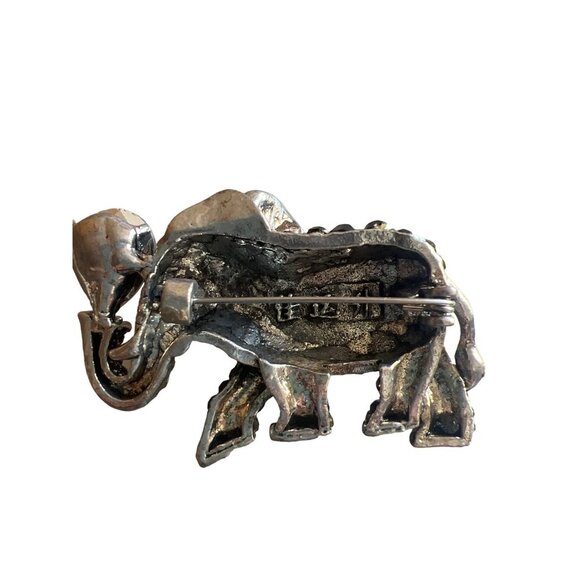 Elephant Brooch Mercasite Look Faux Smoky Quartz Vintage 2 x 1.5 inches Detailed - Picture 7 of 10